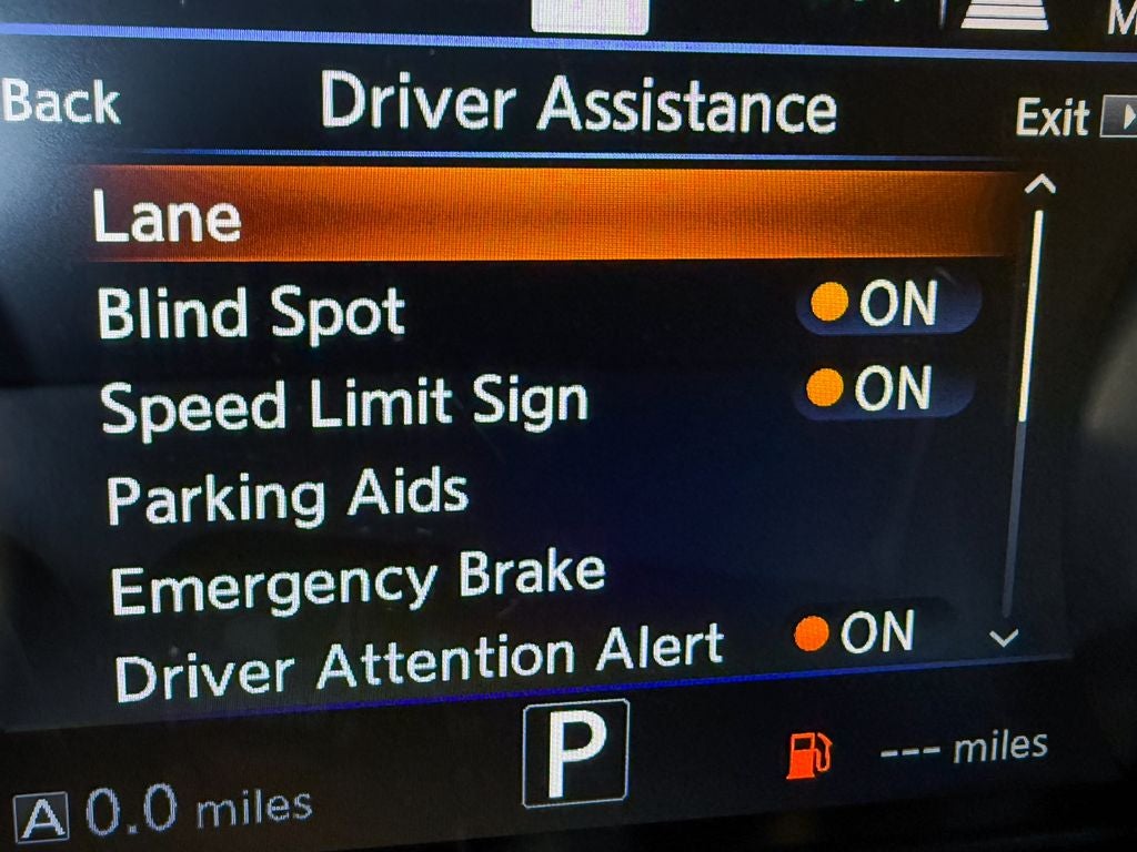 2023 Nissan Maxima SR