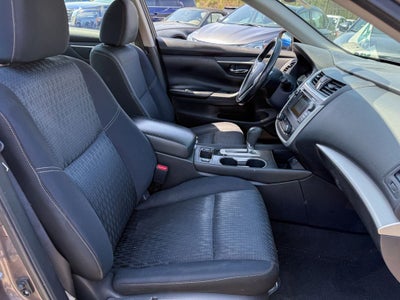 2017 Nissan Altima 2.5 SV