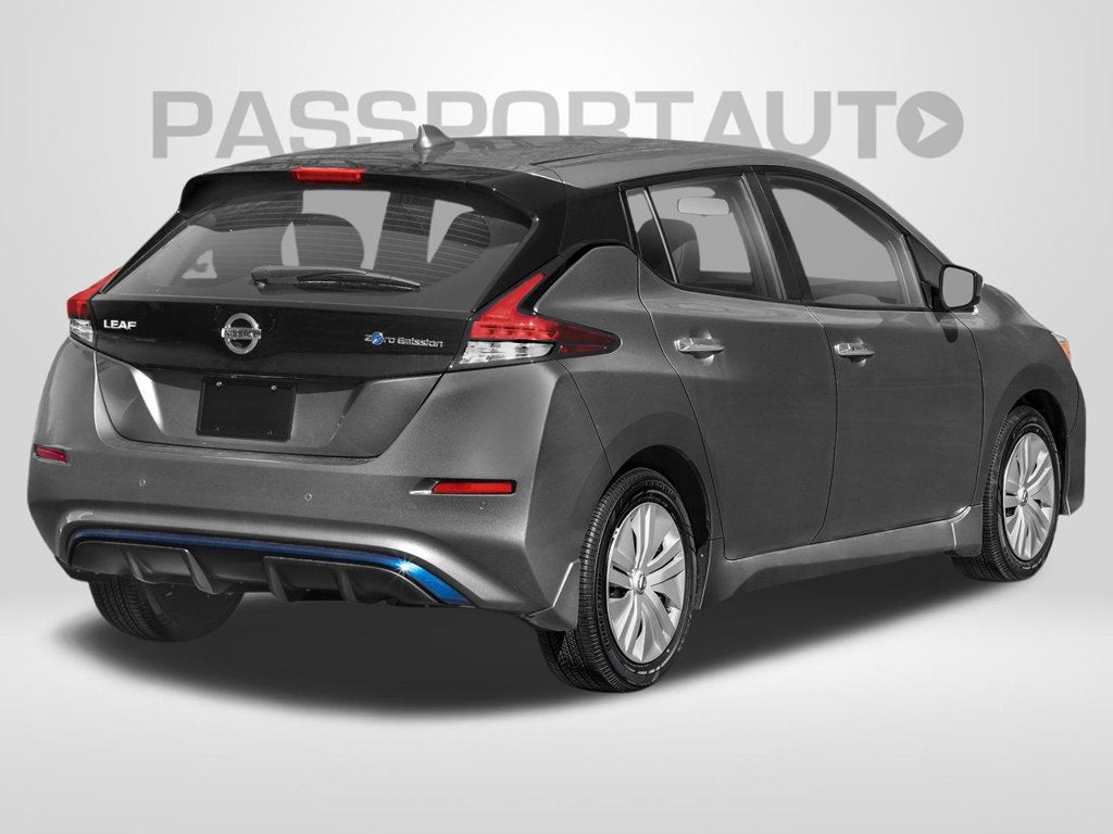 2022 Nissan Leaf SV