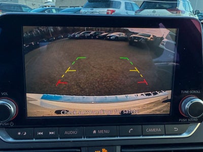 2022 Nissan Altima 2.5 SR