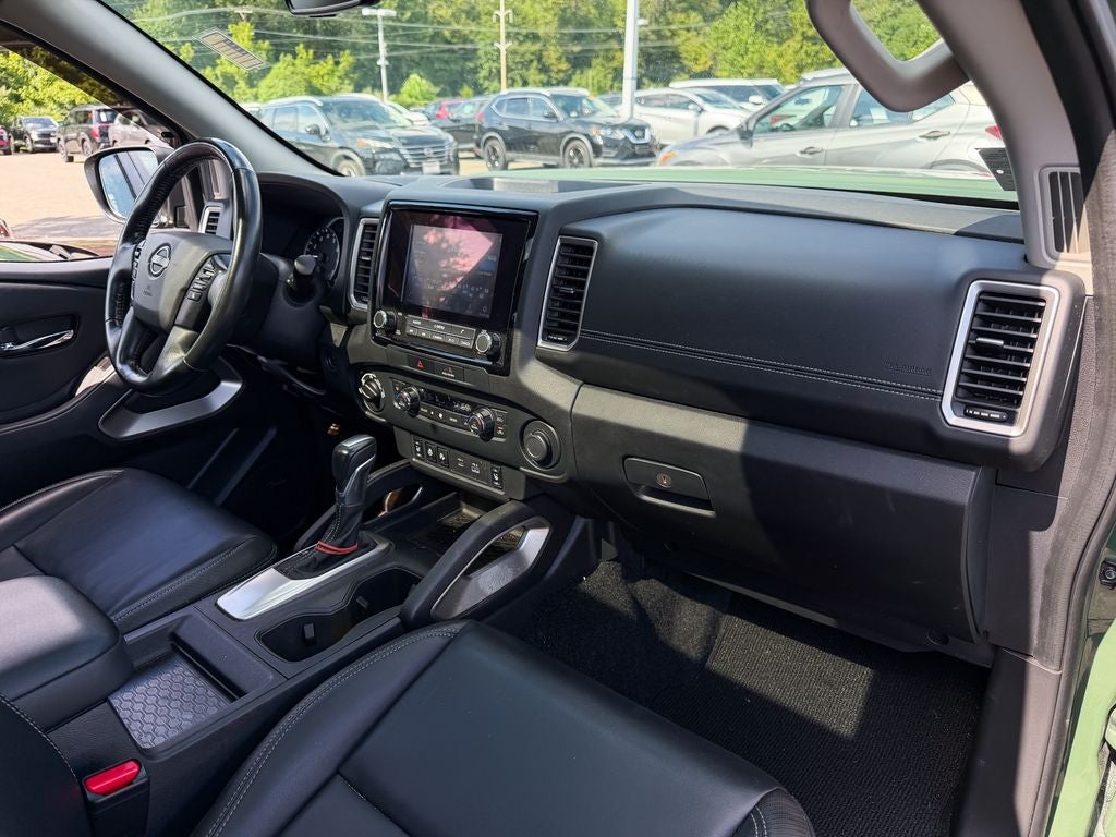 2023 Nissan Frontier SV