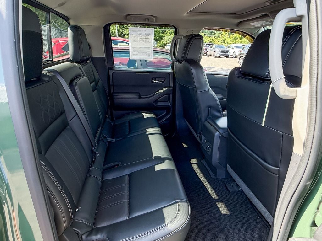 2023 Nissan Frontier SV