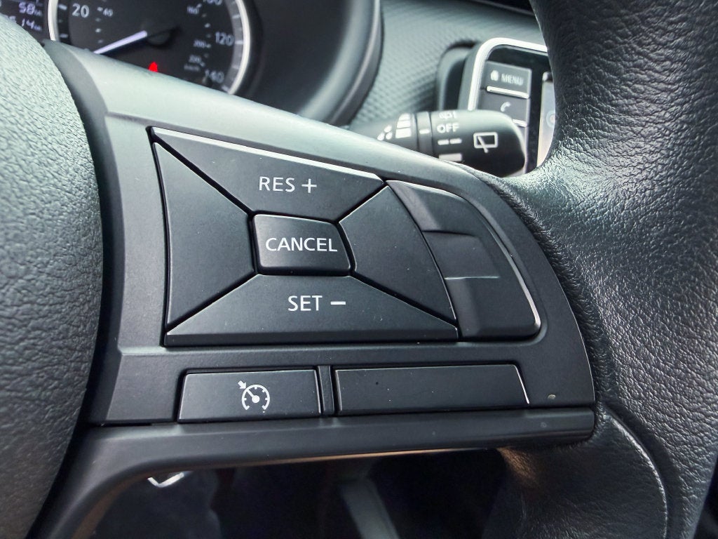 2023 Nissan Kicks S