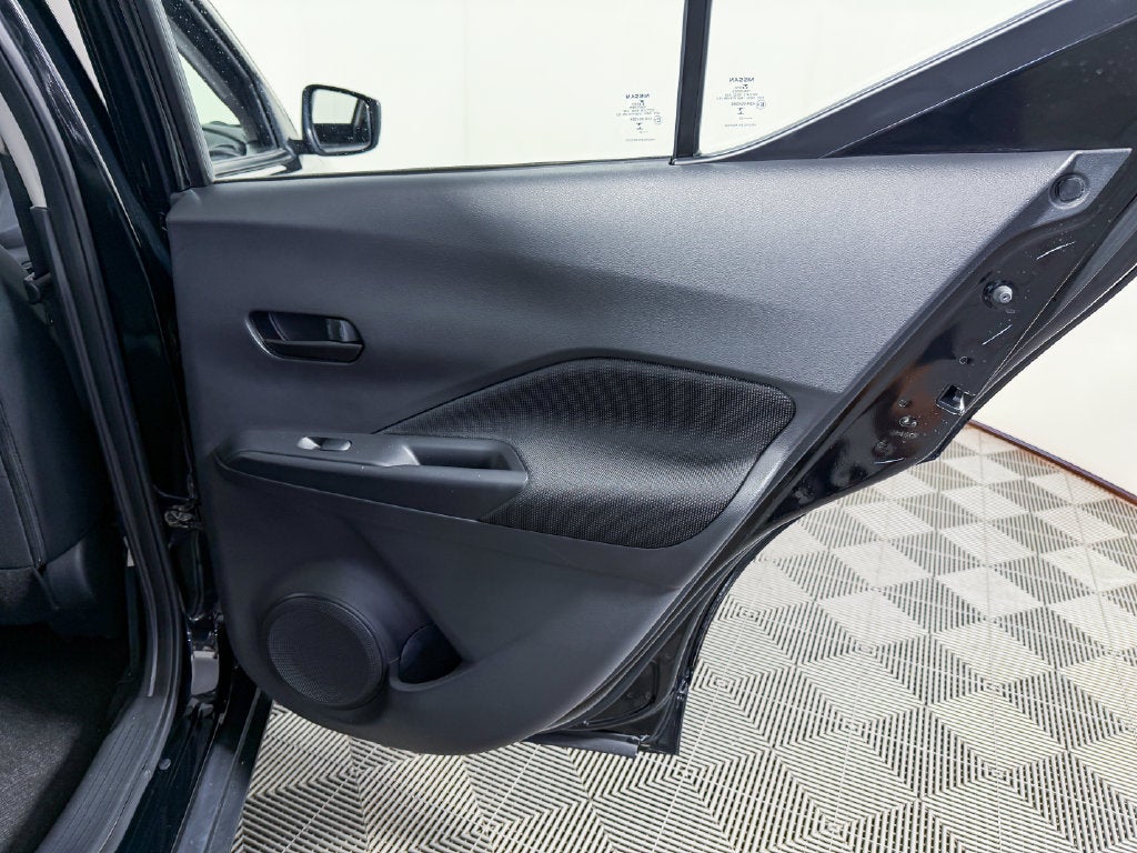 2023 Nissan Kicks S