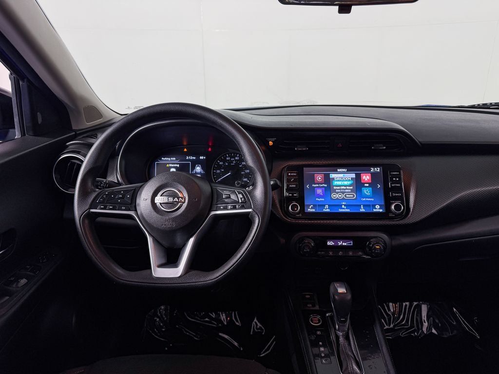 2022 Nissan Kicks SV