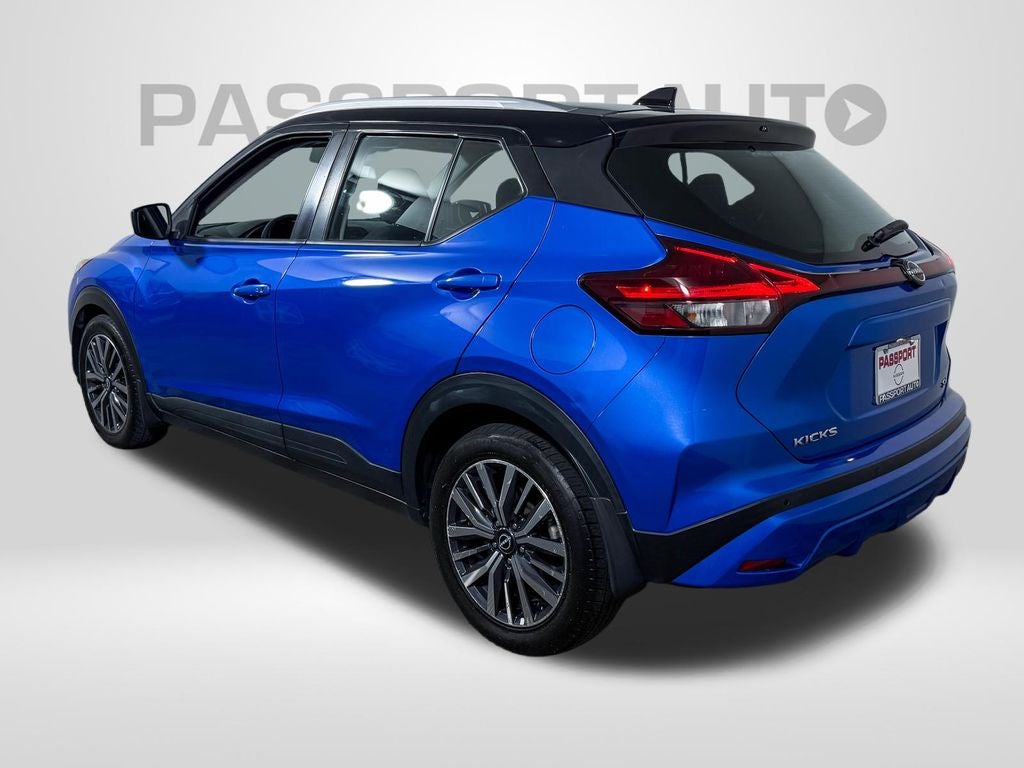 2022 Nissan Kicks SV