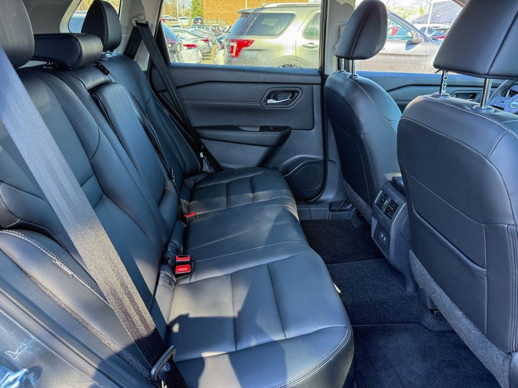 2024 Nissan Rogue SL