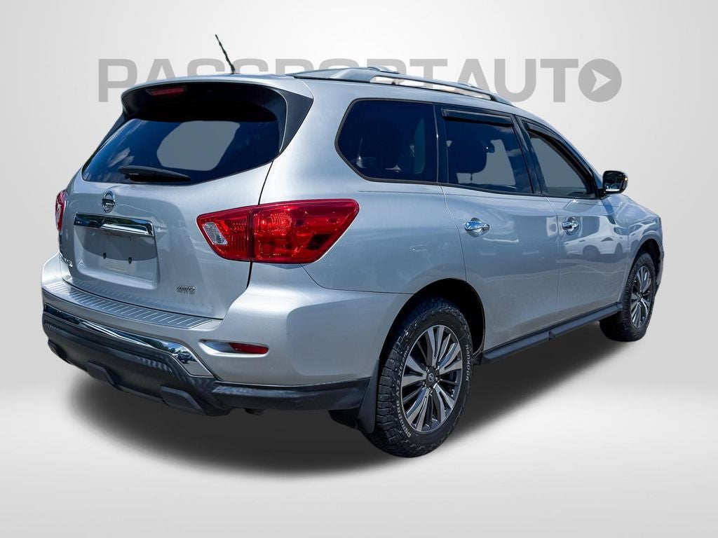 2017 Nissan Pathfinder S