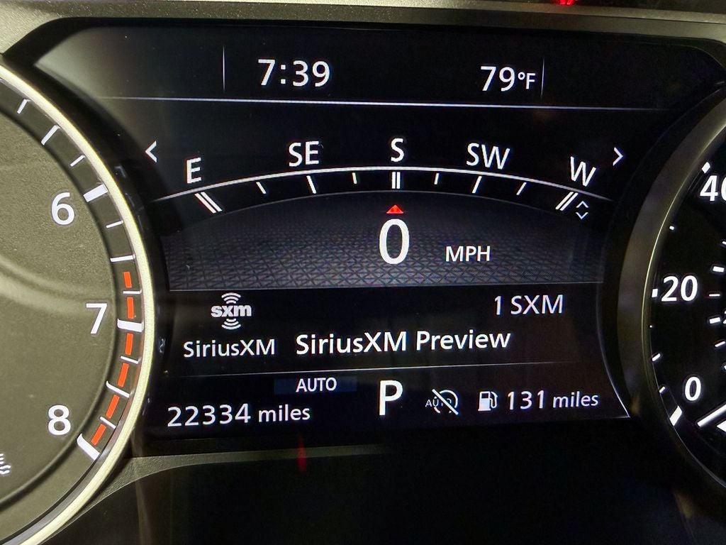 2024 Nissan Pathfinder SL
