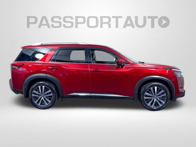 2022 Nissan Pathfinder Platinum