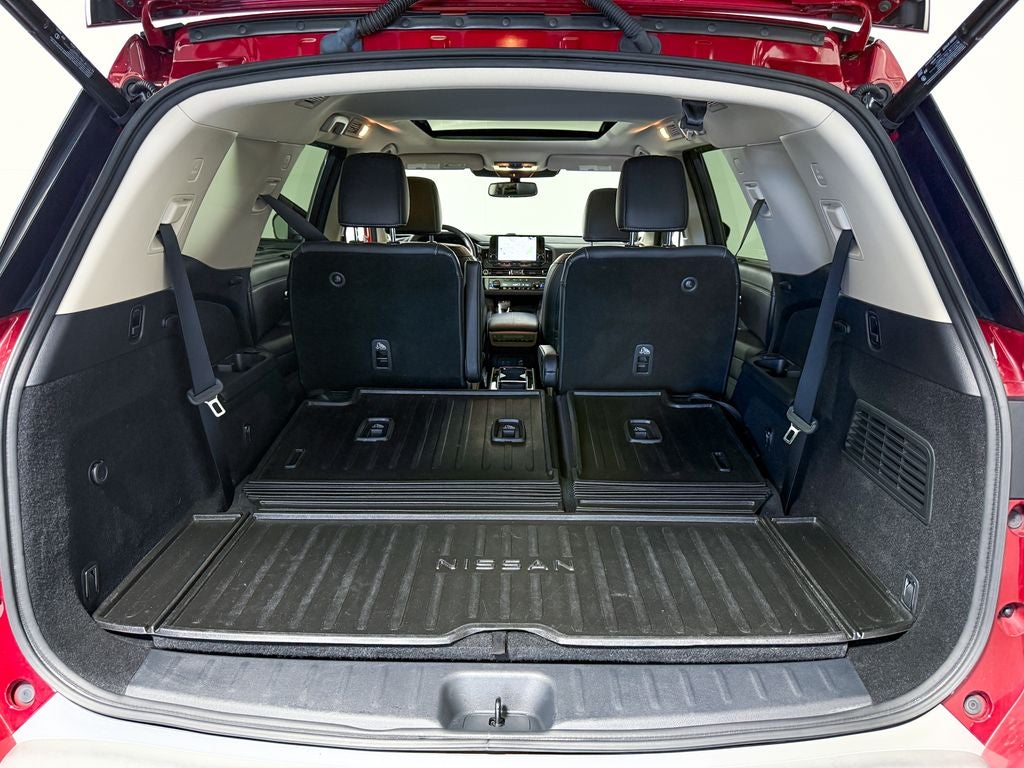 2022 Nissan Pathfinder Platinum