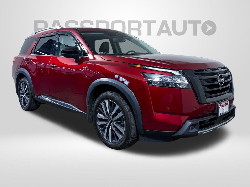 2022 Nissan Pathfinder Platinum