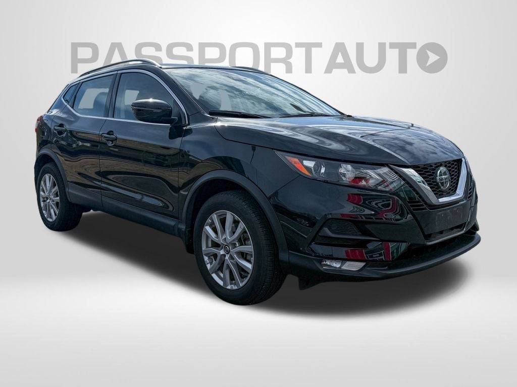 2022 Nissan Rogue Sport SV