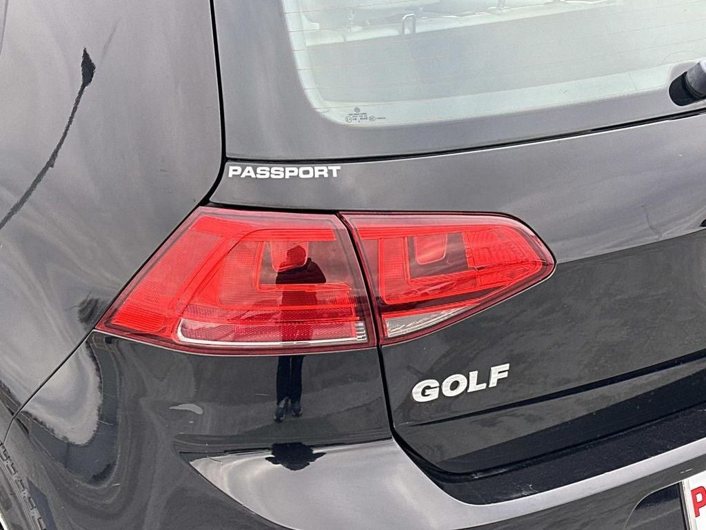 2016 Volkswagen Golf TSI S 4-Door
