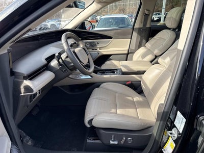 2025 Lincoln Nautilus Reserve