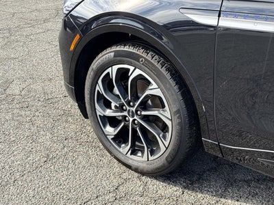 2025 Lincoln Nautilus Reserve