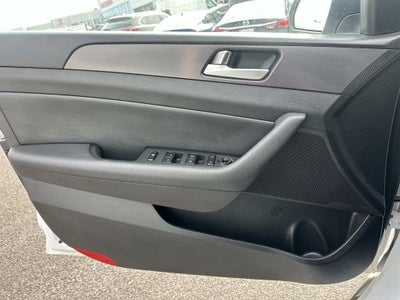 2016 Hyundai Sonata Base