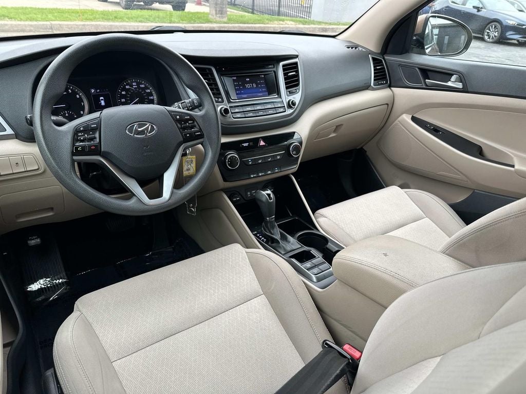 2016 Hyundai Tucson SE