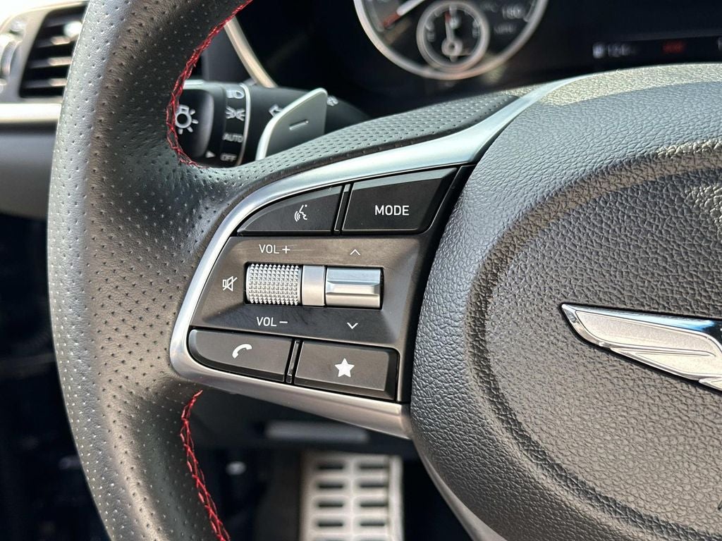 2023 Genesis G70 3.3T Sport Prestige Package (04)