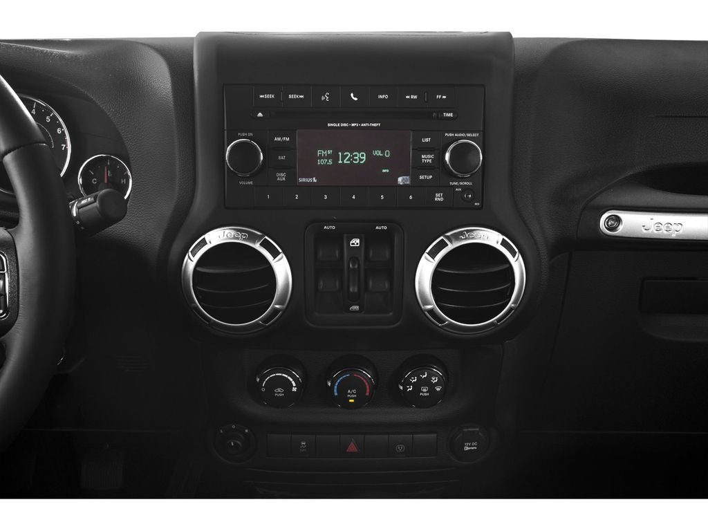2015 Jeep Wrangler Unlimited Sahara Altitude