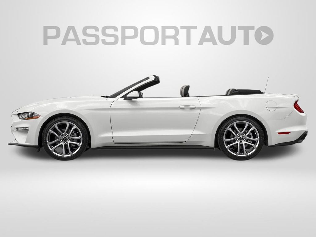 2022 Ford Mustang EcoBoost