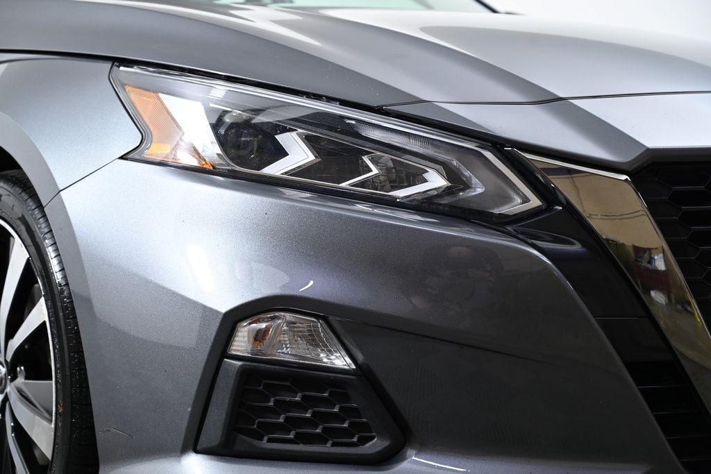 2022 Nissan Altima 2.5 SR Certified Select