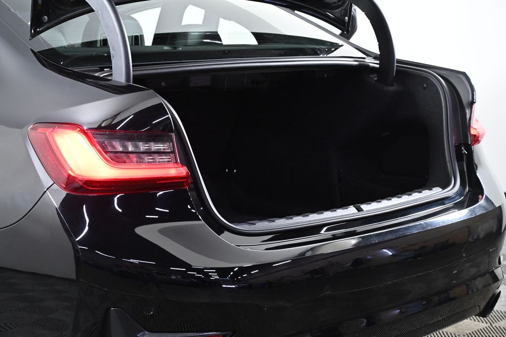 2021 BMW 3 Series 330i