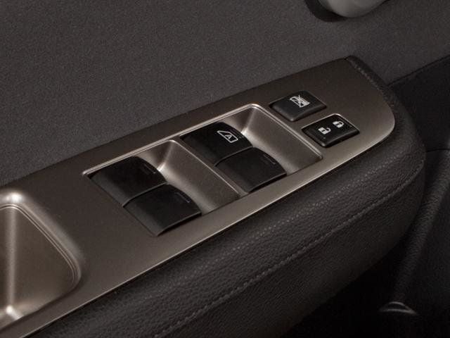 2011 Nissan Versa 1.8 S