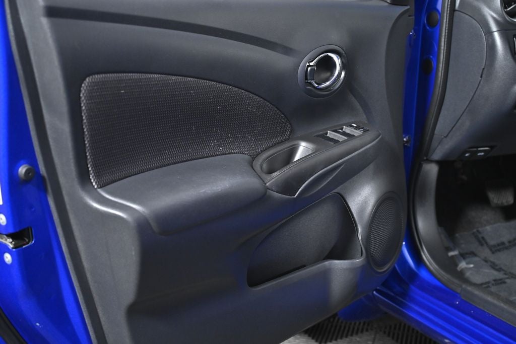 2016 Nissan Versa 1.6 SL