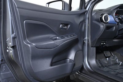 2025 Nissan Versa 1.6 SV Nissan Certified