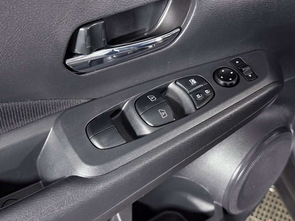 2024 Nissan Kicks SV Nissan Certified