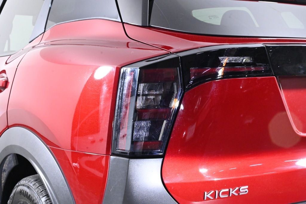2025 Nissan Kicks SV Nissan Certified