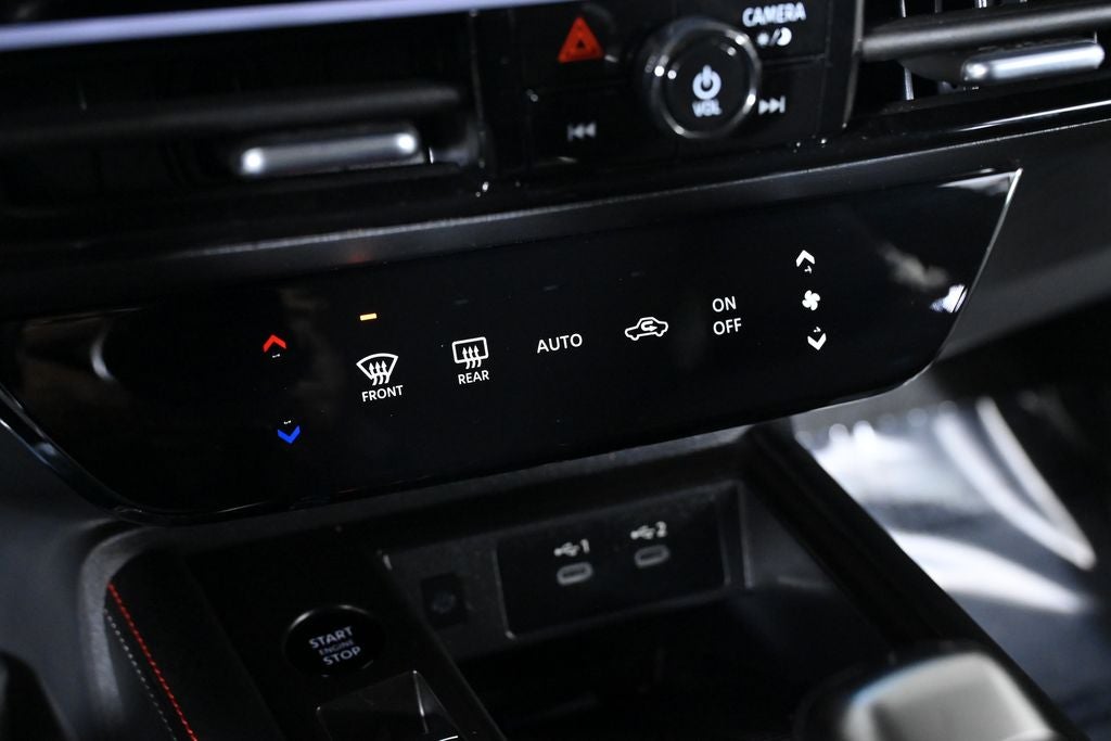 2025 Nissan Kicks SR Nissan Certified