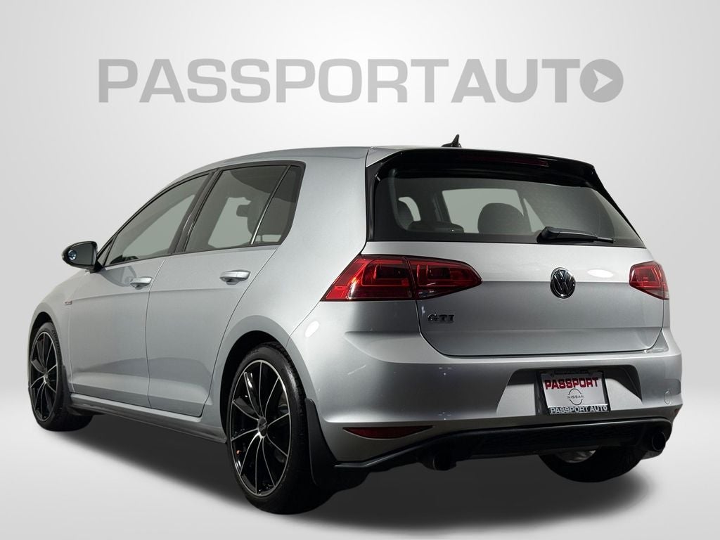 2015 Volkswagen Golf GTI 2.0T SE