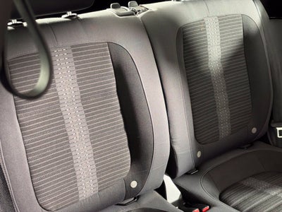 2012 Volkswagen Beetle 2.0 TSi