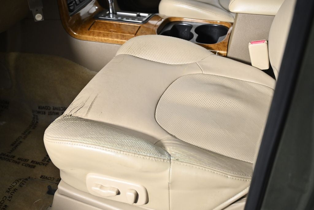 2005 Nissan Pathfinder LE