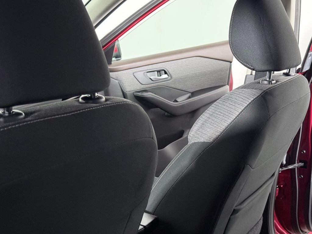 2023 Nissan Rogue SV Nissan Certified