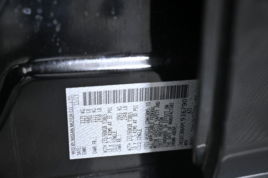 2023 Nissan Rogue SV Nissan Certified