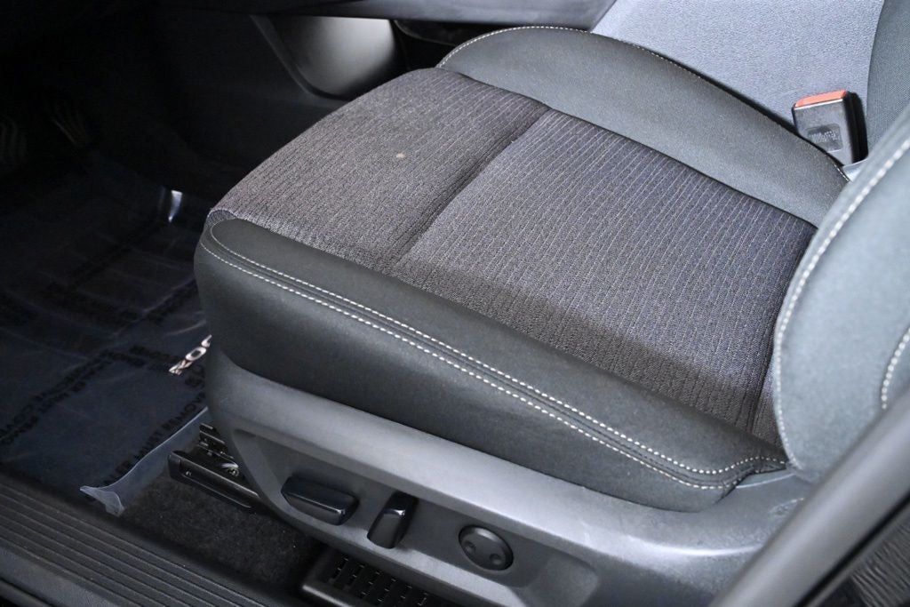 2023 Nissan Rogue SV Nissan Certified