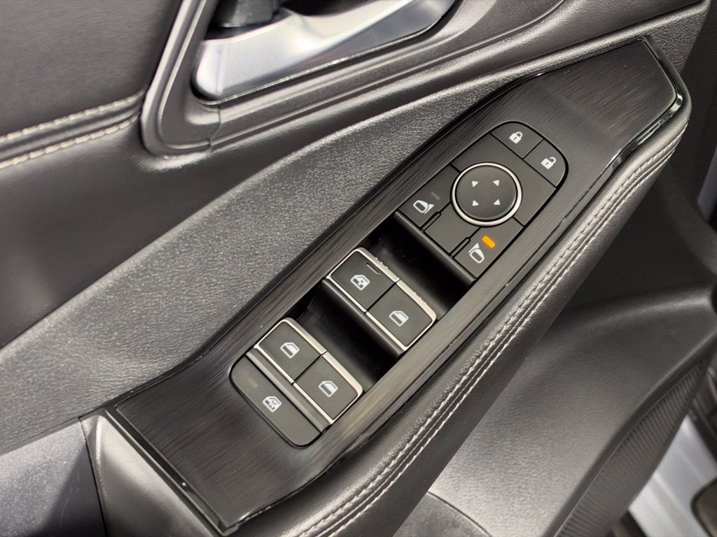 2022 Nissan Rogue SL Nissan Certified