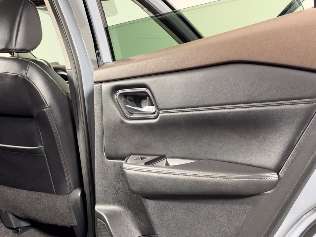 2022 Nissan Rogue SL Nissan Certified