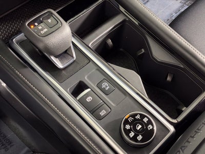 2023 Nissan Pathfinder SV Nissan Certified