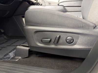 2023 Nissan Pathfinder SV Nissan Certified