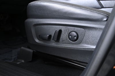 2022 Nissan Pathfinder SL Certified Select