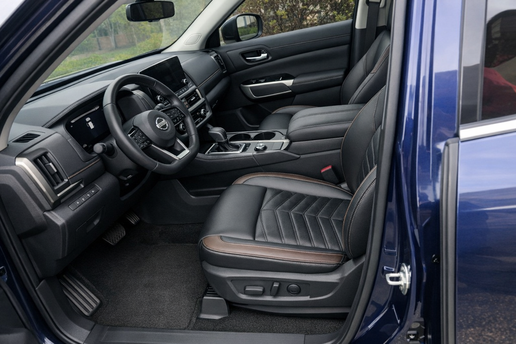 2024 Nissan Pathfinder Platinum