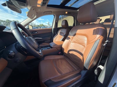 2023 Nissan Pathfinder Platinum