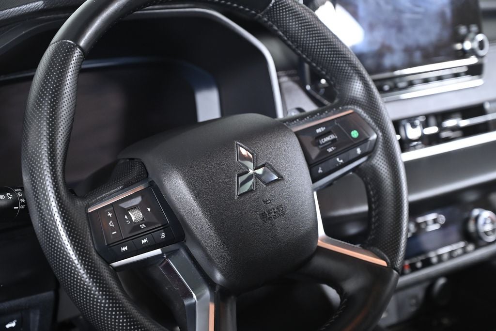 2024 Mitsubishi Outlander SEL