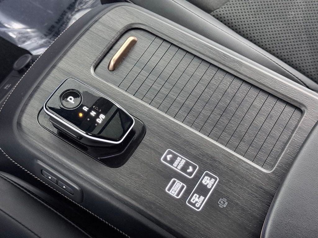 2024 Nissan Ariya EVOLVE+ EV Certified