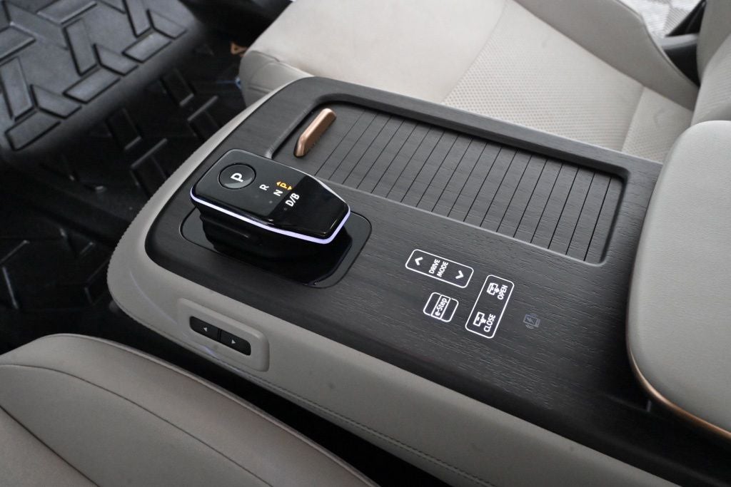2023 Nissan Ariya EVOLVE+ EV Certified