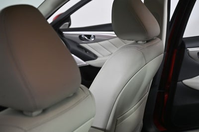 2023 INFINITI Q50 LUXE